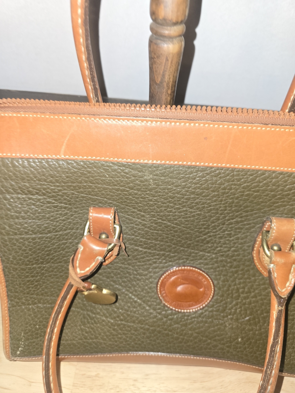 Dooney and Bourke Bag - Picture 5 of 11